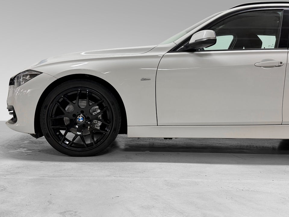 BMW 318d 2,0 Touring aut. 5d