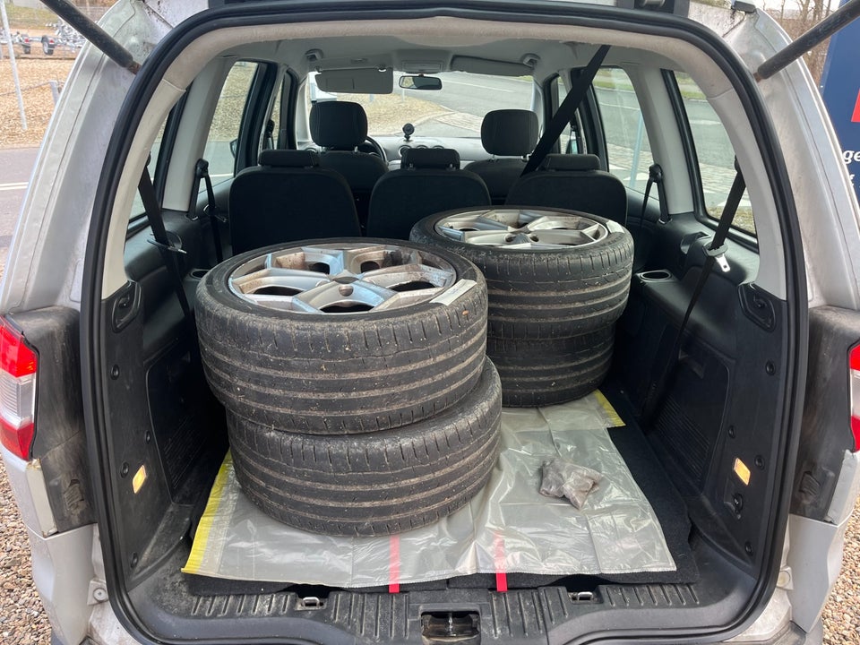 Ford Galaxy 2,0 TDCi 140 Trend 7prs 5d