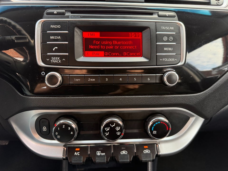 Kia Rio 1,2 CVVT Intro Edition 5d