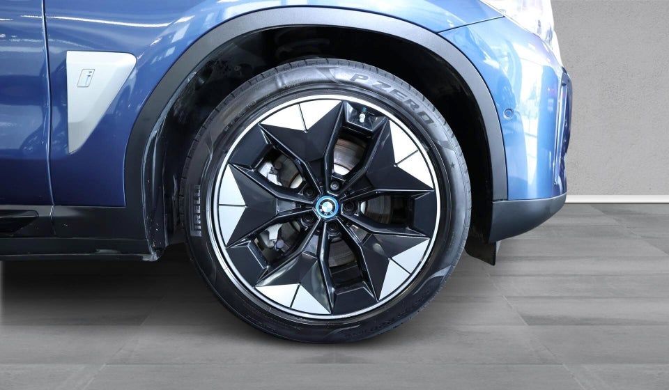 BMW iX3 Charged Plus 5d