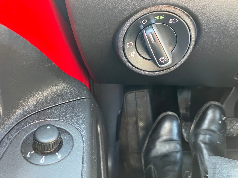 VW Up! 1,0 75 High Up! BMT 5d