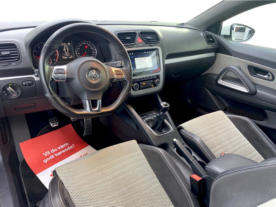 VW Scirocco 1,4 TSi 122 Sport BMT 3d