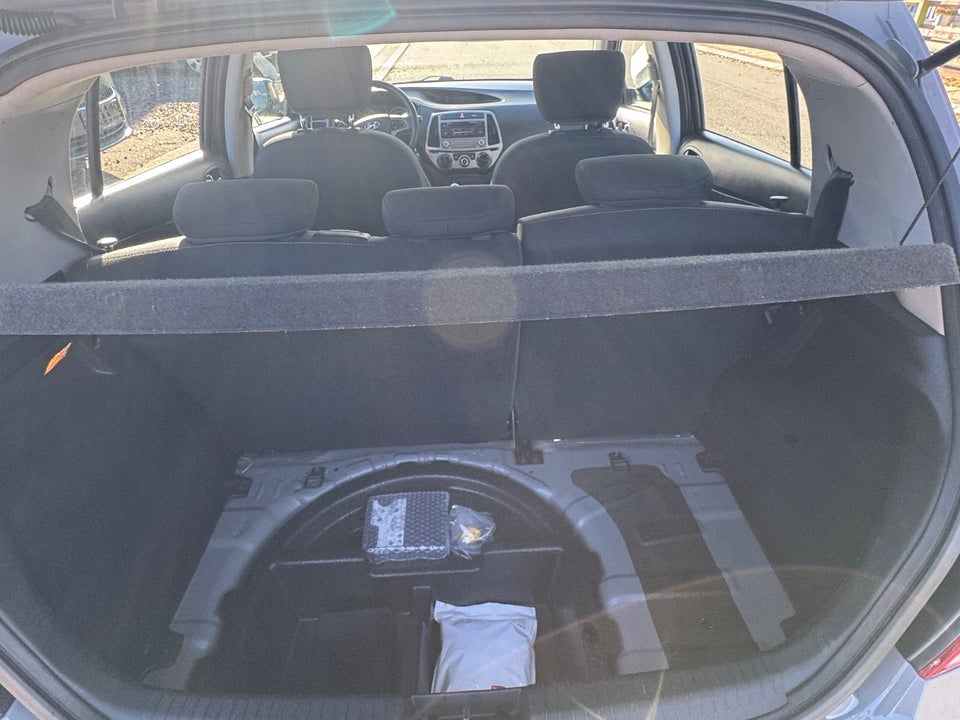 Hyundai i20 1,25 Comfort 5d