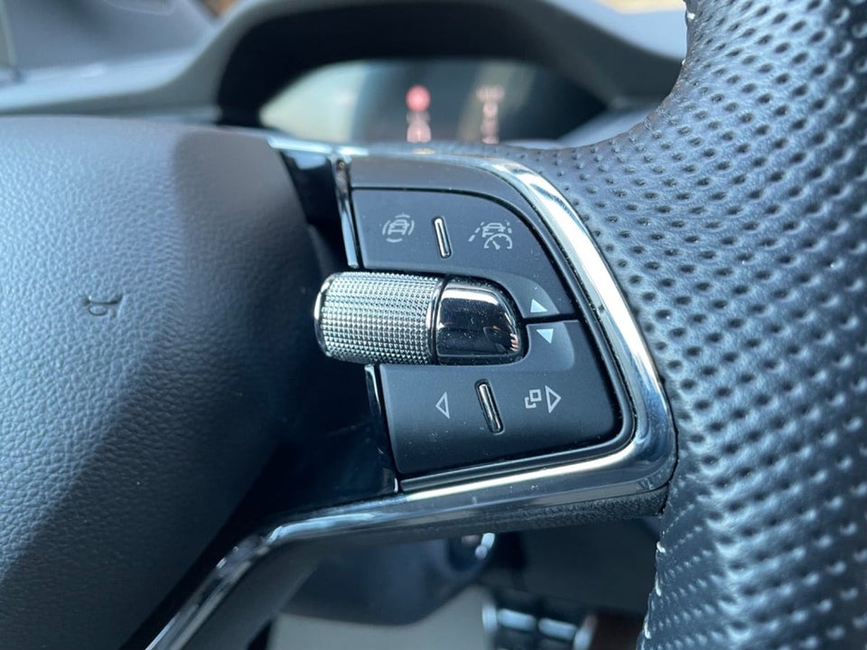 Skoda Enyaq 80 iV Sportline 5d