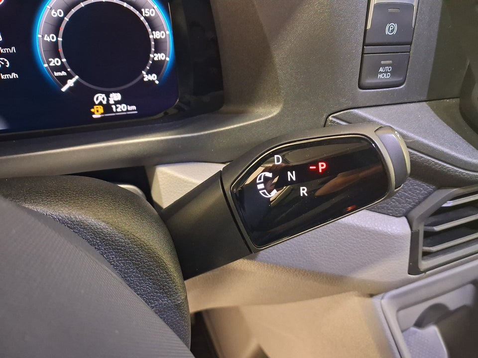 VW Crafter 35 2,0 TDi 177 Kassevogn L3H3 aut.