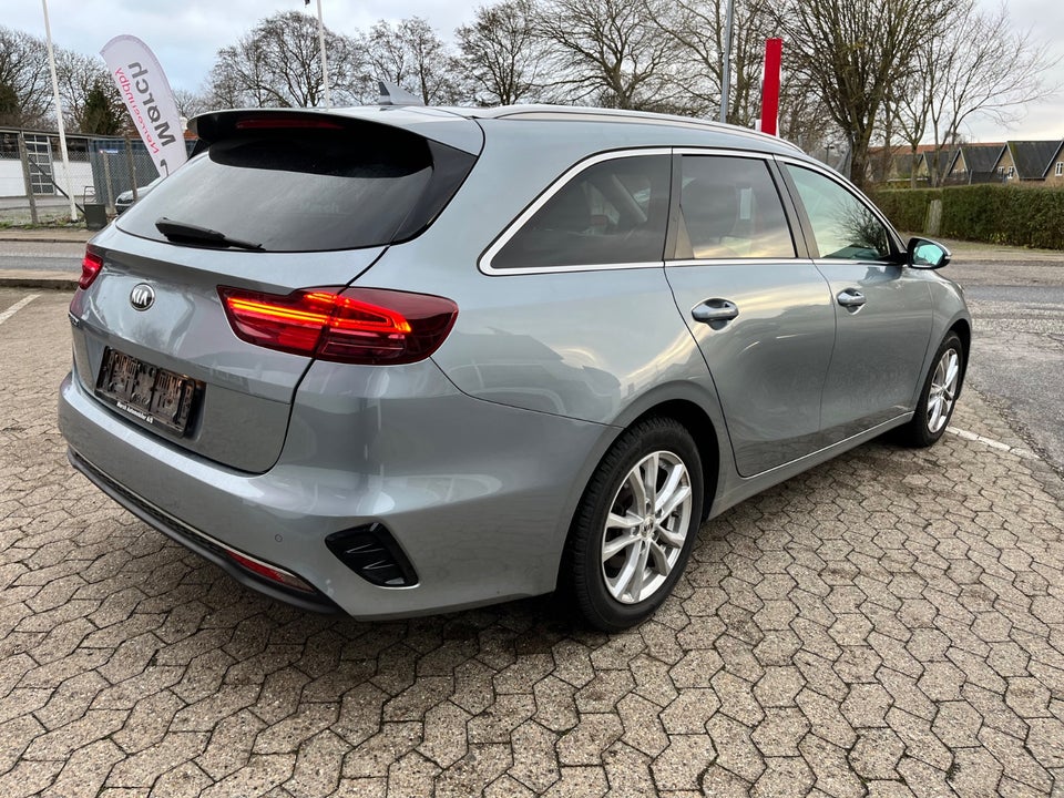 Kia Ceed 1,4 T-GDi Intro Edition SW DCT 5d