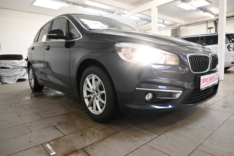 BMW 218i 1,5 Active Tourer Luxury Line aut. 5d