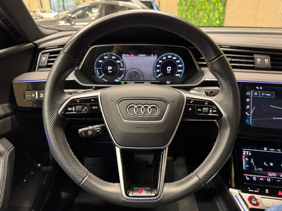 Audi e-tron S Sportback quattro 5d