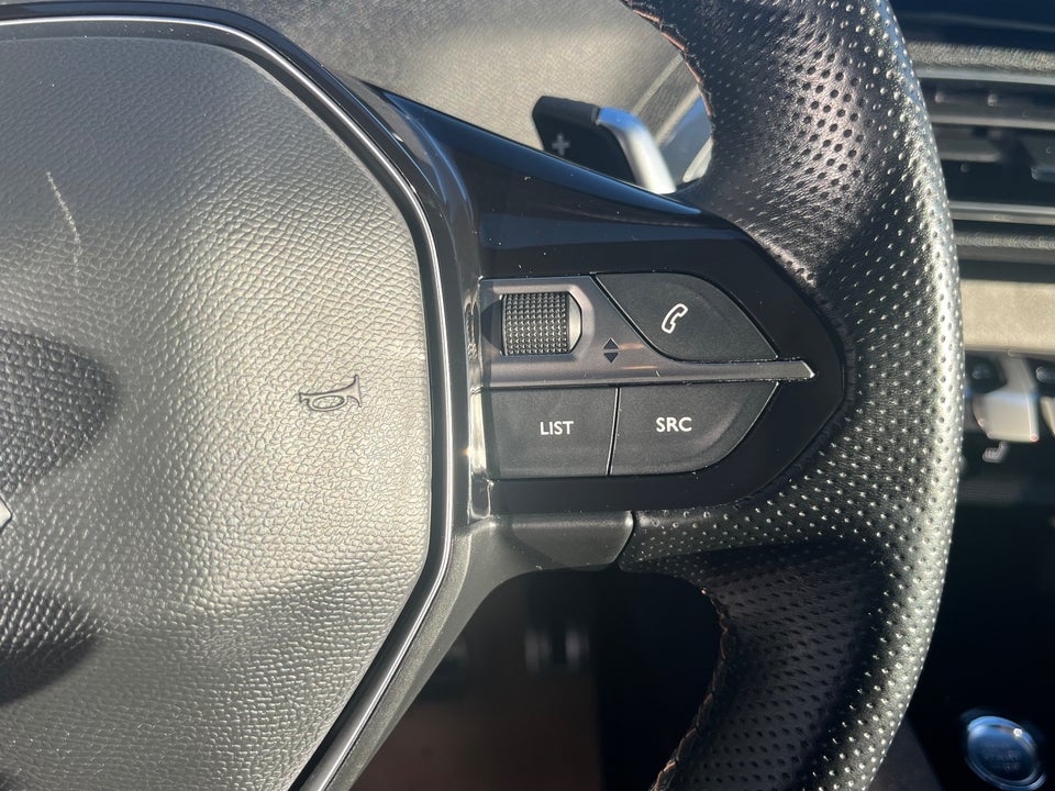 Peugeot 3008 1,6 Hybrid First GT EAT8 5d