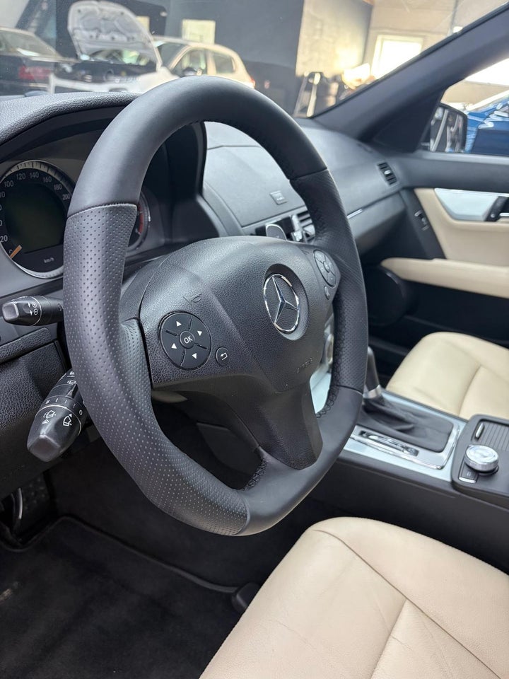 Mercedes C320 3,0 CDi Avantgarde stc. aut. 5d