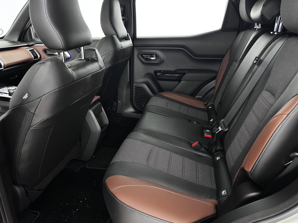 Suzuki eVitara 61 Adventure 5d