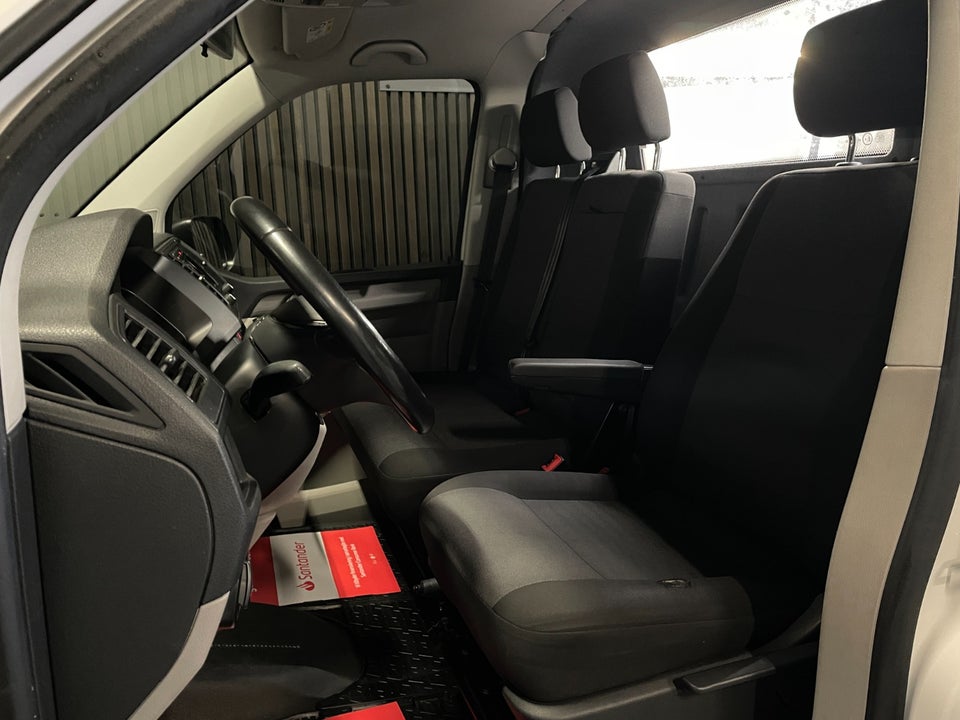VW Transporter 2,0 TDi 150 Kassevogn DSG lang