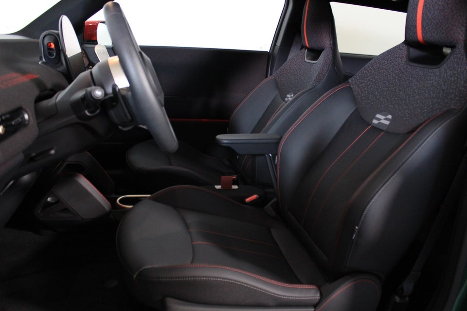 MINI Cooper E JC Works Trim XL 3d
