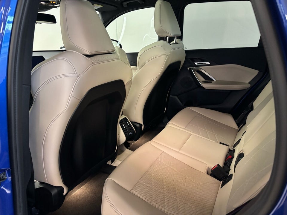 BMW iX1 xDrive30 M-Sport 5d