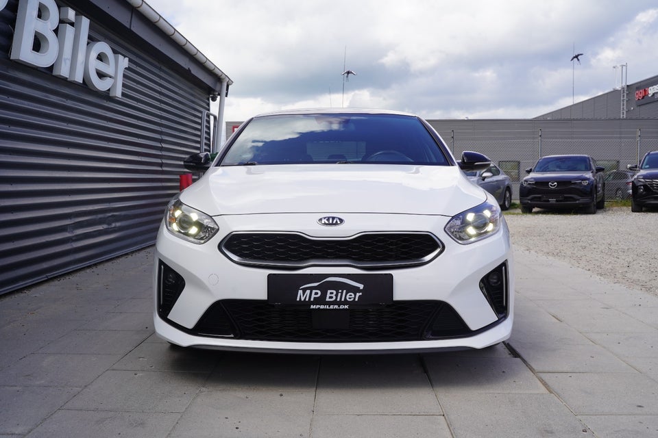 Kia Ceed 1,6 CRDi 136 GT-Line DCT 5d