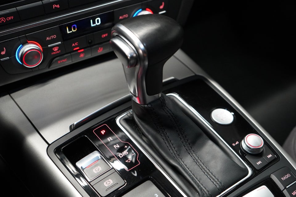 Audi A6 2,0 TDi 177 S-line Avant Multitr. 5d