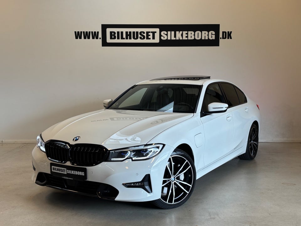 BMW 330e 2,0 Sport Line aut. 4d