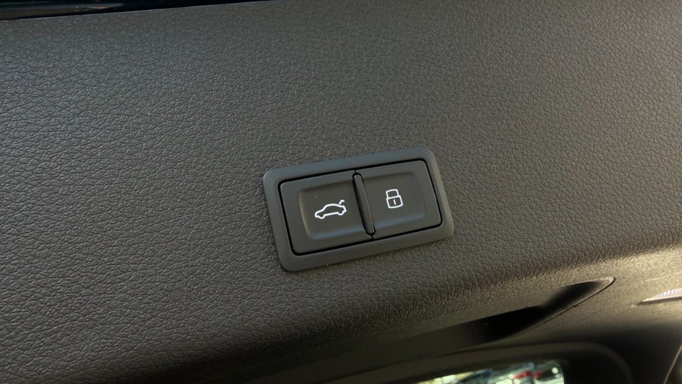 Audi e-tron 55 Launch Edition quattro 5d