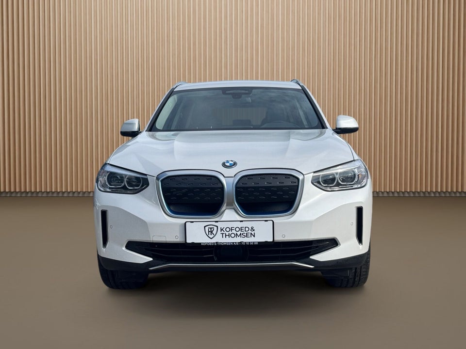 BMW iX3 Charged 5d