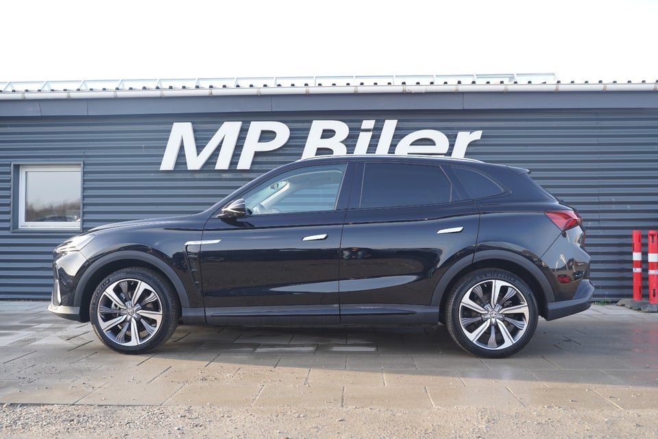 MG Marvel R Luxury 5d