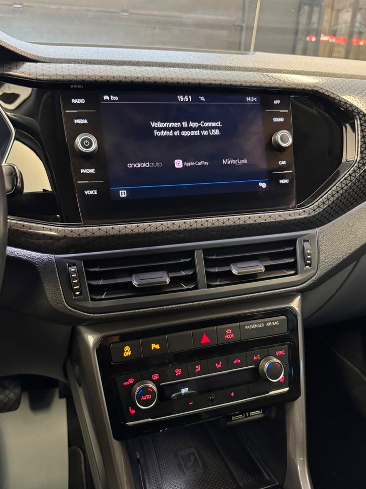 VW T-Cross 1,0 TSi 115 Style 5d