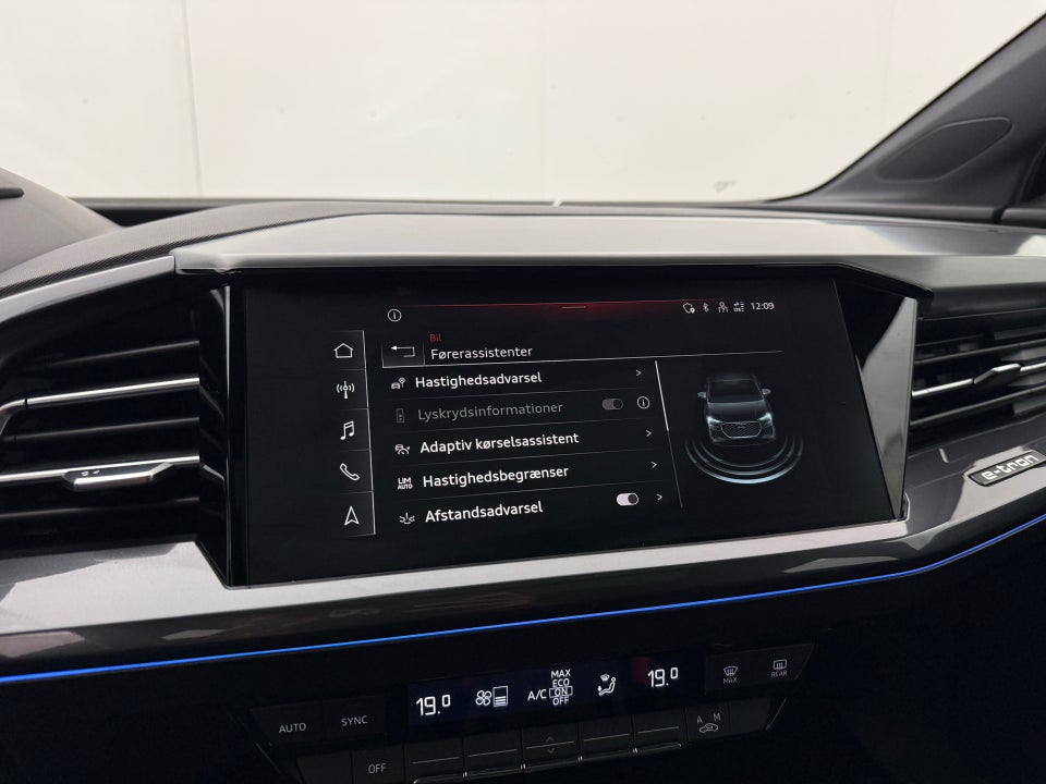 Audi Q4 e-tron 50 S-line Sportback quattro 5d