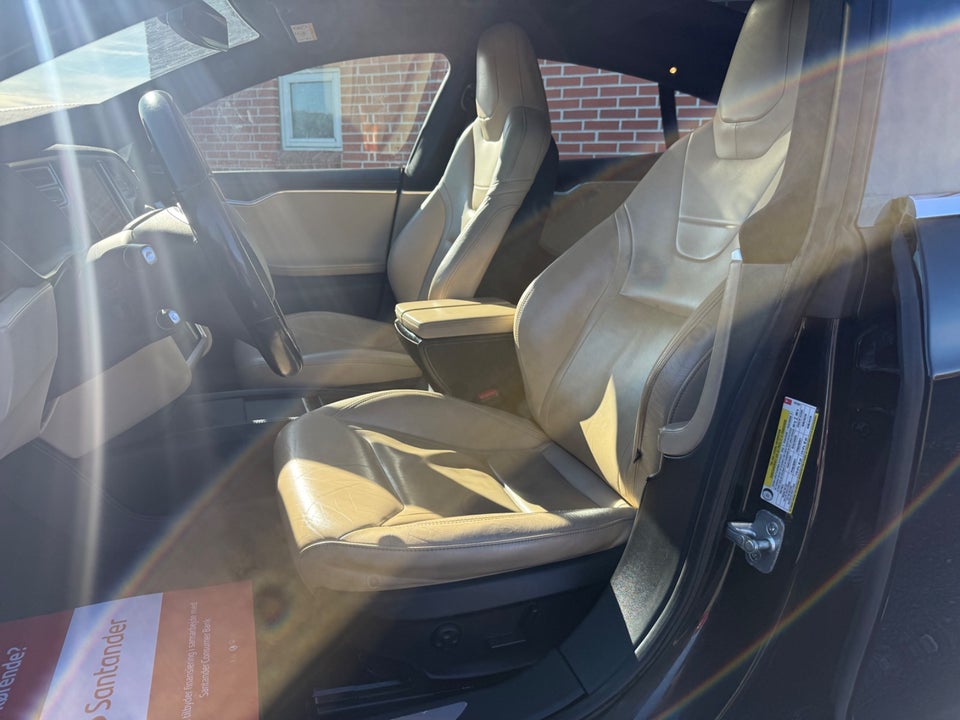 Tesla Model S P90D 5d