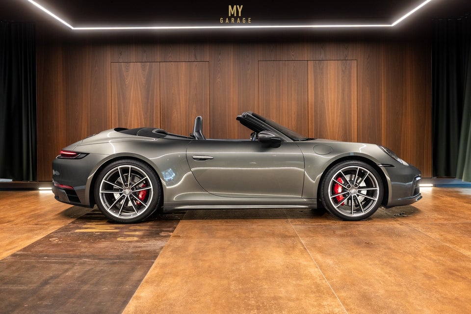 Porsche 911 Carrera 4S 3,0 Cabriolet PDK 2d