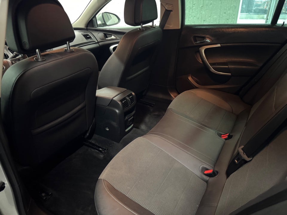 Opel Insignia 2,0 CDTi 160 Cosmo Sports Tourer aut. 5d