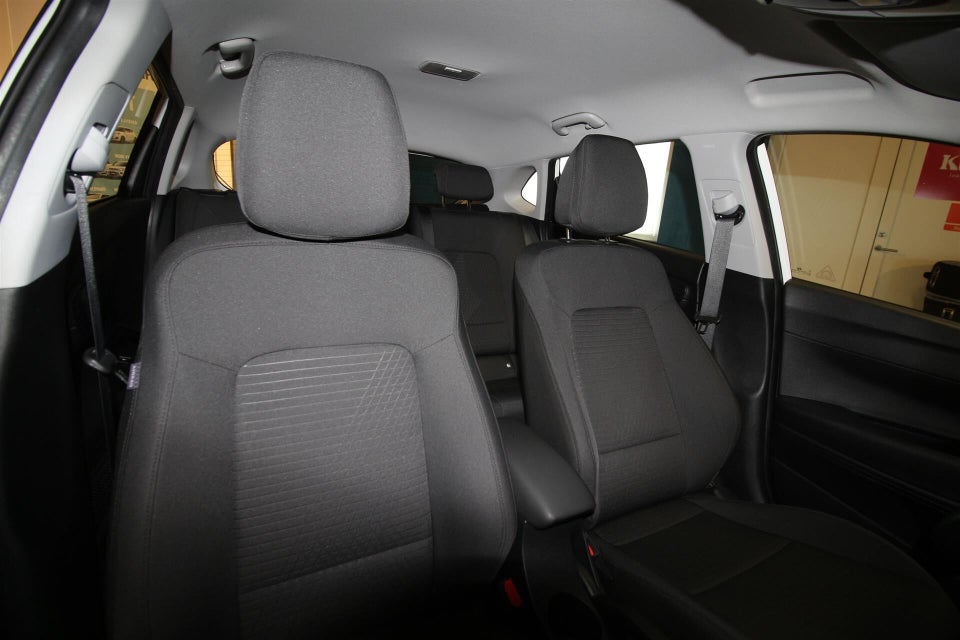 Hyundai i20 1,0 T-GDi Essential DCT 5d