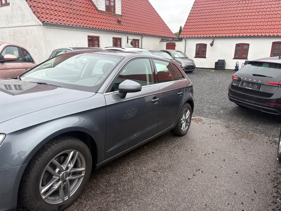 Audi A3 1,4 TFSi 150 Ultra Sportback S-tr. 5d