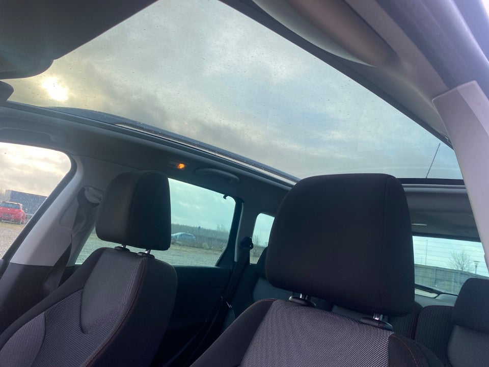 Peugeot 308 1,6 e-HDi 112 Sportium SW 5d