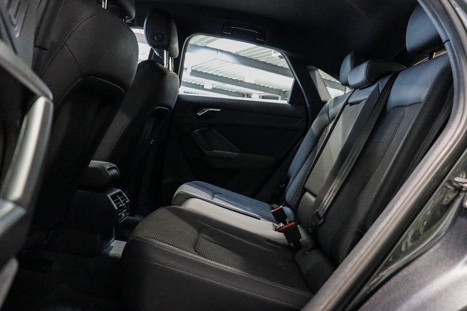 Audi Q3 45 TFSi e S-line plus S-tr. 5d
