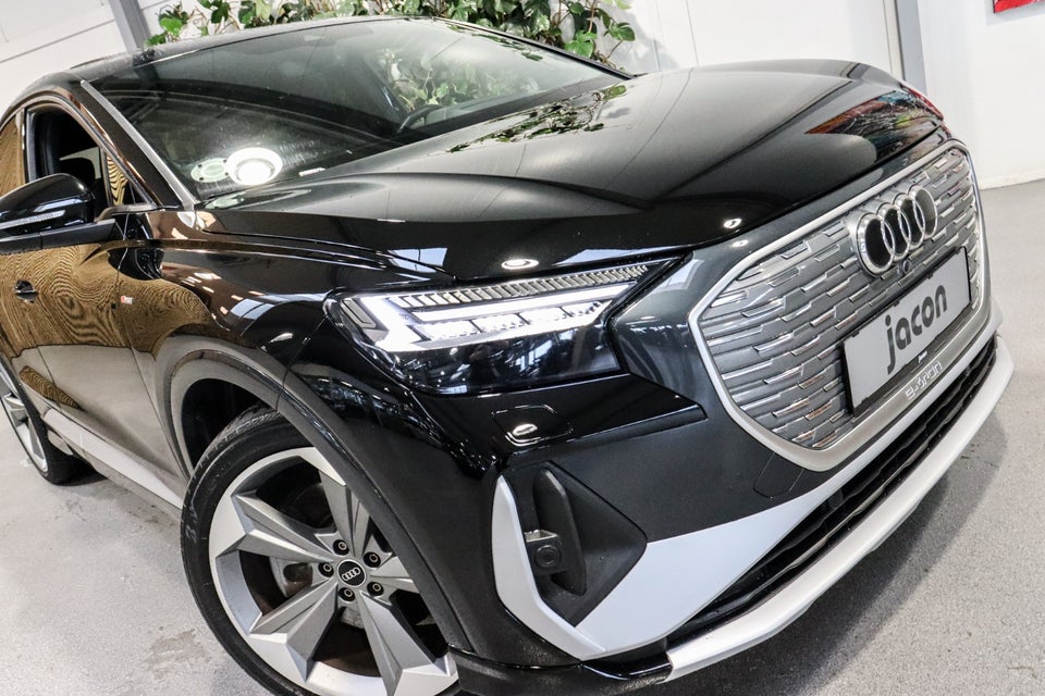 Audi Q4 e-tron 40 S-line Sportback 5d