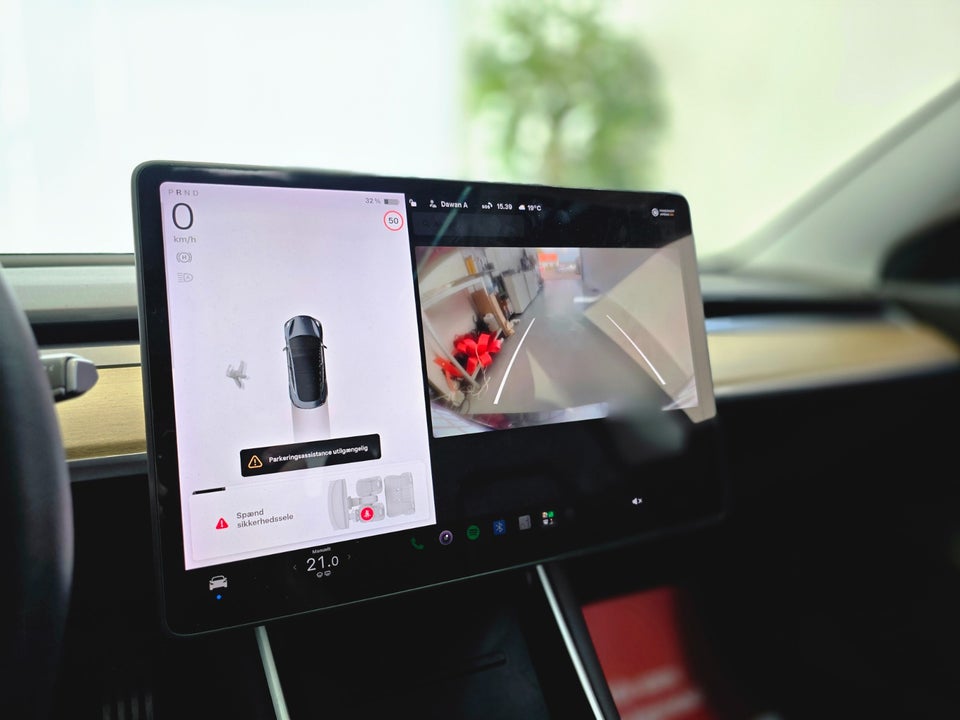 Tesla Model 3 Performance AWD 4d