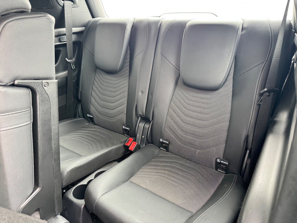 Mercedes EQB250 7prs 5d