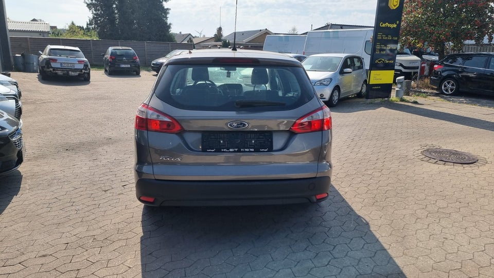 Ford Focus 1,6 Ti-VCT 105 Titanium stc. 5d