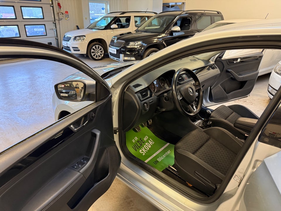 Skoda Rapid 1,0 TSi 110 Ambition 5d