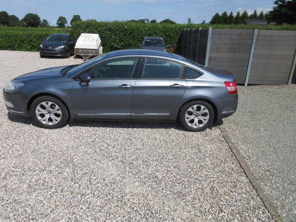 Citroën C5 2,0 HDi 138 Dynamique 4d