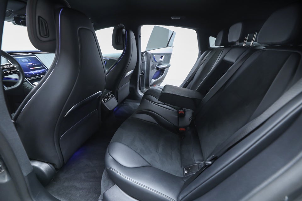 Mercedes EQE350+ AMG Line 4d