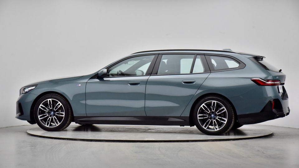BMW i5 eDrive40 Touring M-Sport 5d