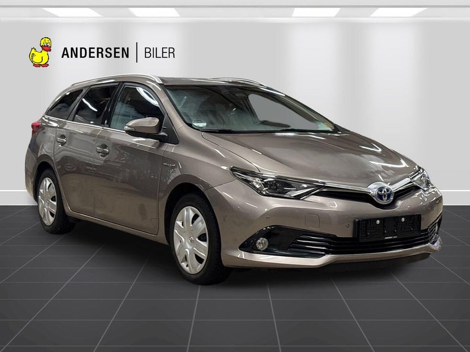 Toyota Auris 1,8 Hybrid H3 Touring Sports CVT 5d