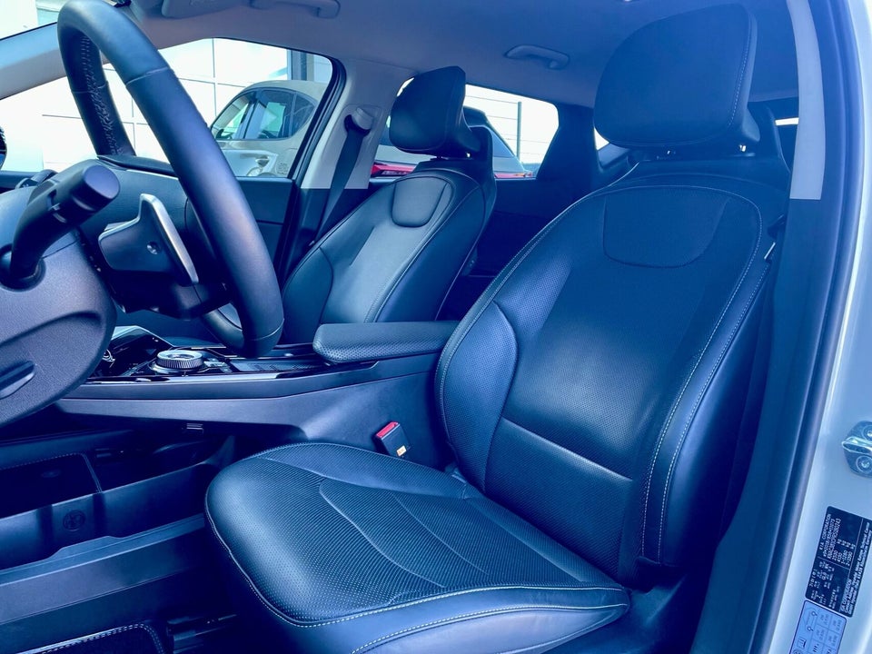 Kia EV6 77 Long Range Performance Prestige AWD 5d