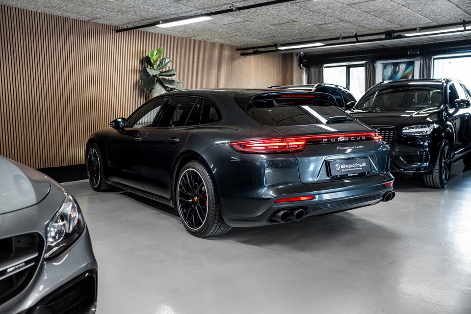 Porsche Panamera Turbo 4,0 Sport Turismo PDK 5d