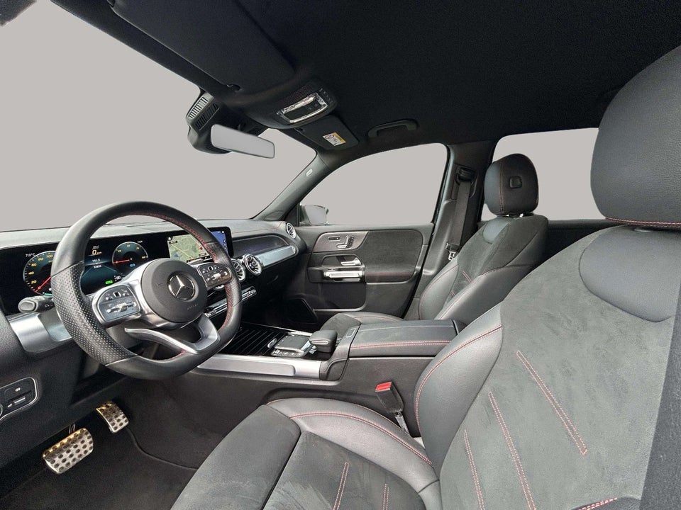 Mercedes EQB250 AMG Line 5d