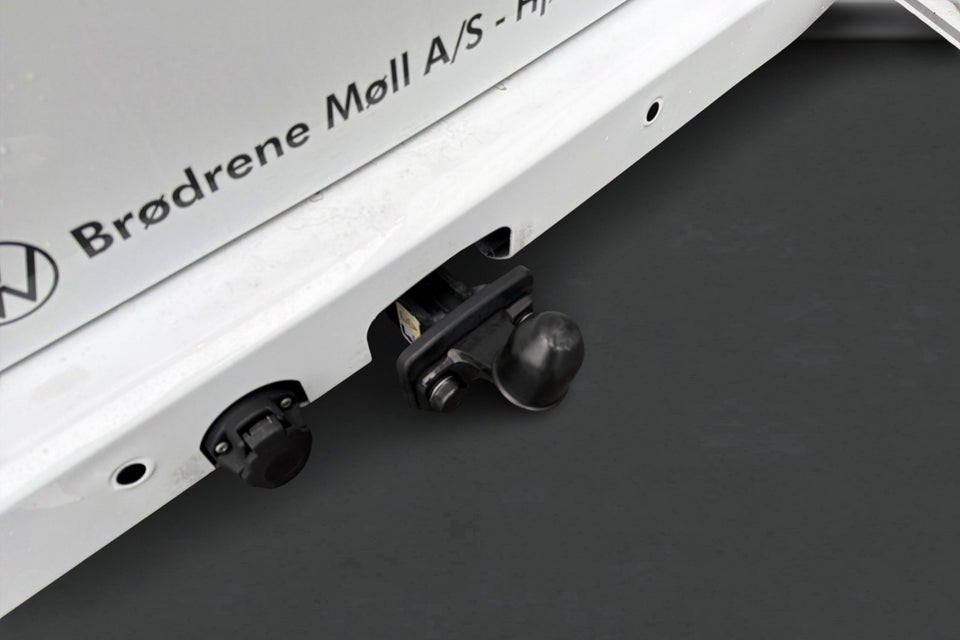 VW Transporter 2,0 TDi 150 Comfort Kassevogn aut. LWB