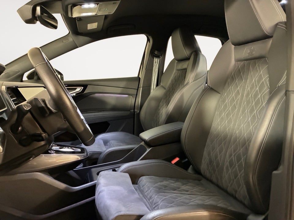 Audi Q4 e-tron 45 S-line Sportback 5d