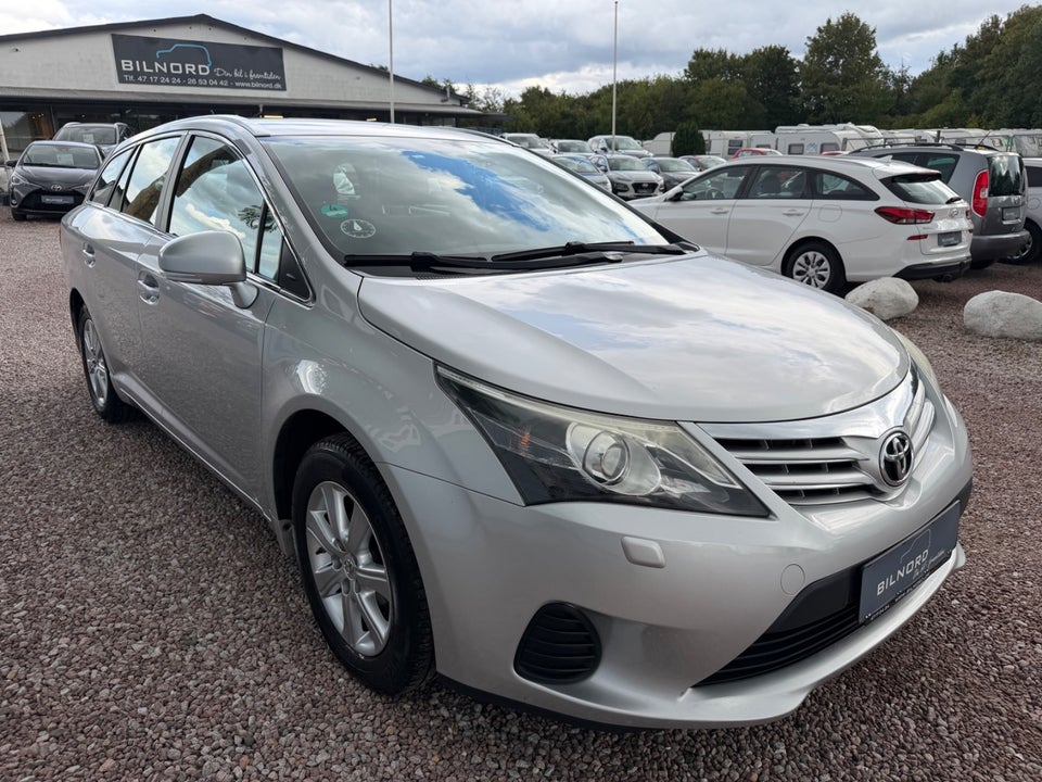 Toyota Avensis 1,6 VVT-i Limited stc. 5d