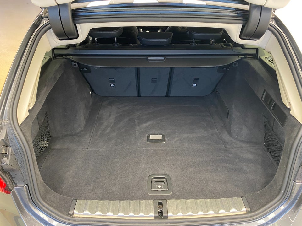 BMW 320d 2,0 Touring Sport Line aut. 5d