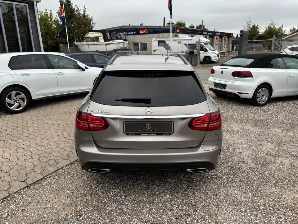 Mercedes C300 de 2,0 AMG Line Night Edition stc. aut. 5d